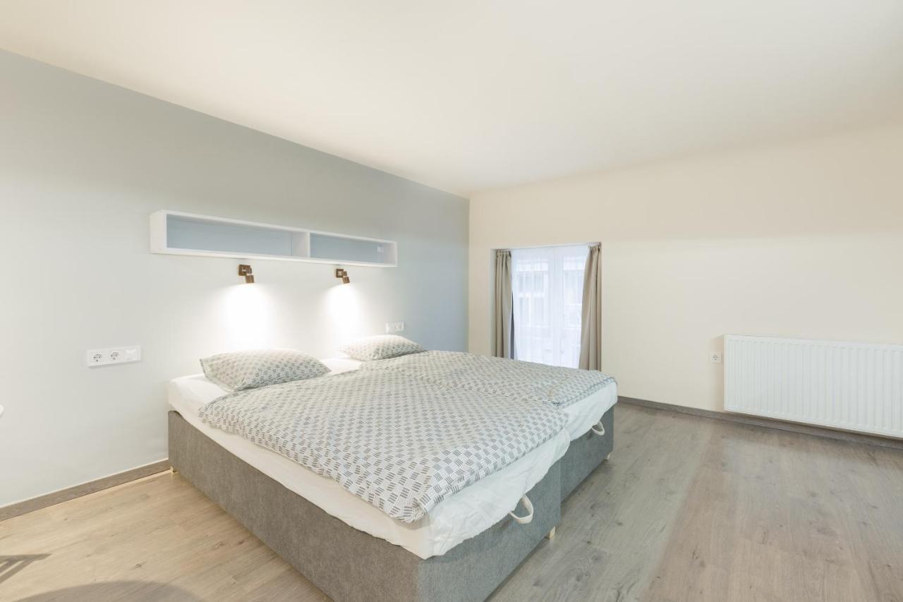 Minimalist Styled Tiny Ap @New York Cafe Apartment บูดาเปสต์ ภายนอก รูปภาพ